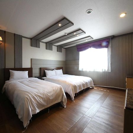Yes Motel Кунсан Екстер'єр фото